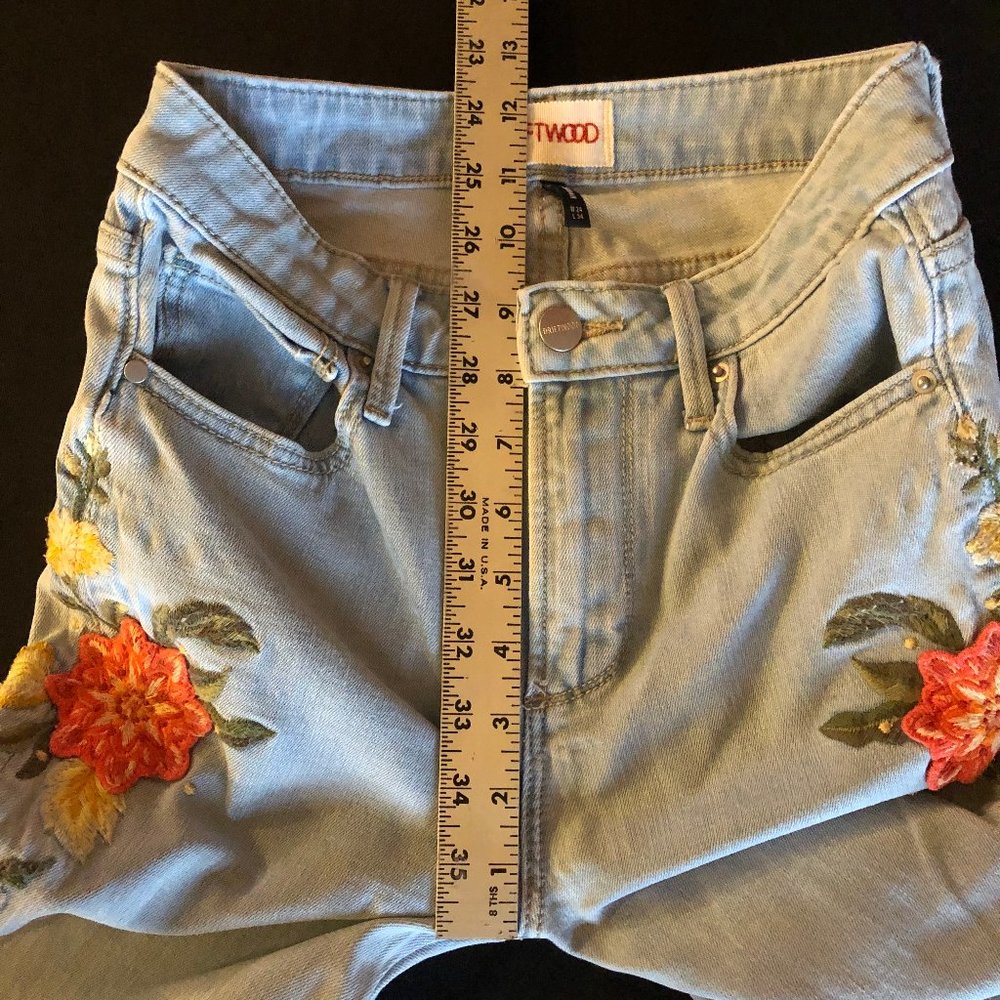 Free People x Driftwood Farrah Embroidered Flare Jeans Sz 24 - Picture 9 of 15